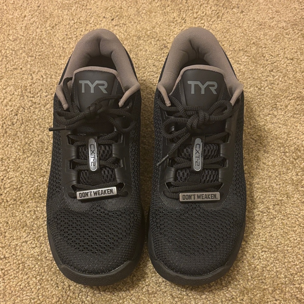 TYR CXT-2 CUSTOM TRAINER - Men’s size 8.5